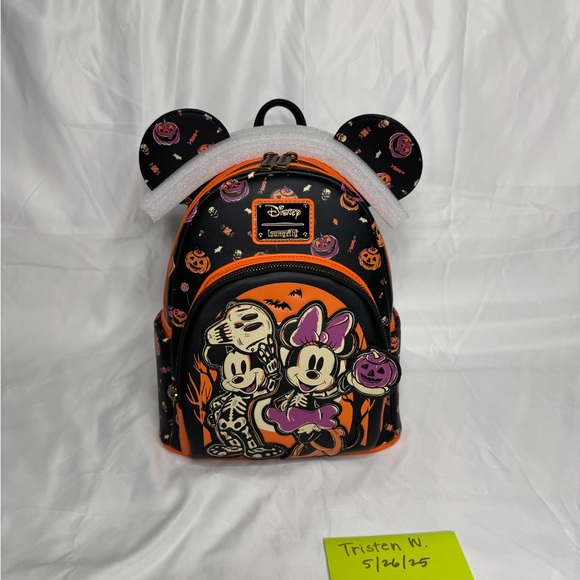 GLOW IN THE DARK MICKEY N MINNIE LOUNGEFLY